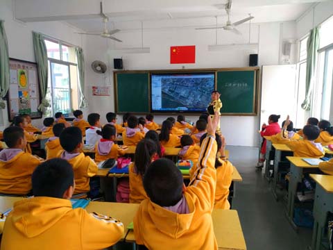 學校多媒體教室投屏 學校多媒體教室投屏