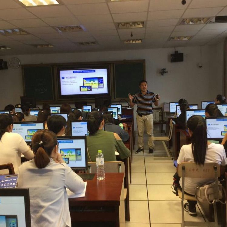 無線投屏在當(dāng)下信息技術(shù)課中的運(yùn)用