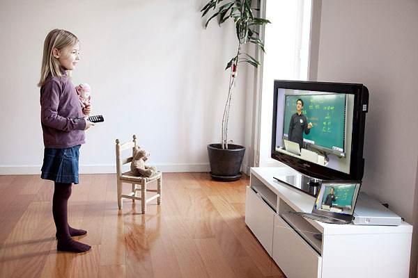 手機投屏到電視看網課視頻